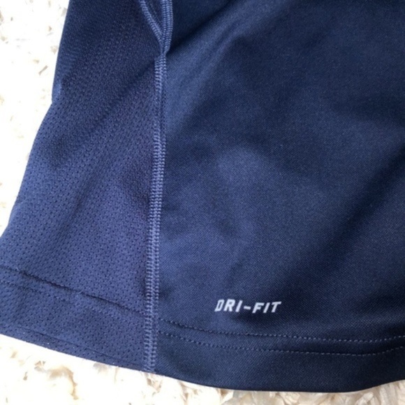 NIKE | Women’s Navy Tank - Size Small - Picture 4 of 6